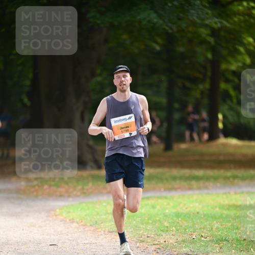 31.08.2025 - 21. Blankeneser Heldenlauf Dr. Thomas Lammeyer http://msf.ph/oto/8644307 31.08.2025 11:12:41 Laufen 5798 meine-sportfotos.de