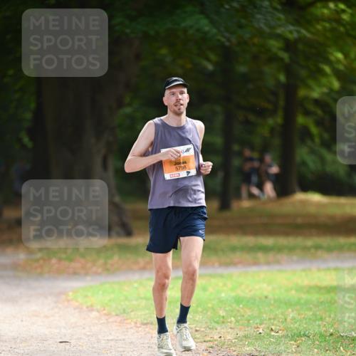 31.08.2025 - 21. Blankeneser Heldenlauf Dr. Thomas Lammeyer http://msf.ph/oto/8644308 31.08.2025 11:12:41 Laufen 5798 meine-sportfotos.de