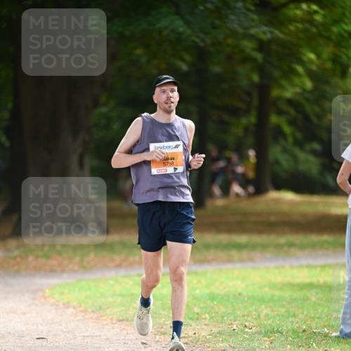 31.08.2025 - 21. Blankeneser Heldenlauf Dr. Thomas Lammeyer http://msf.ph/oto/8644309 31.08.2025 11:12:41 Laufen 5798 meine-sportfotos.de