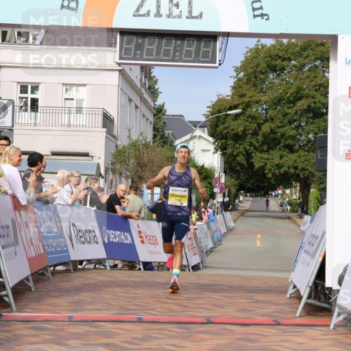 31.08.2025 - 21. Blankeneser Heldenlauf Strokosch-Dieckow http://msf.ph/oto/8644319 31.08.2025 10:10:29 Ziel 2550 meine-sportfotos.de