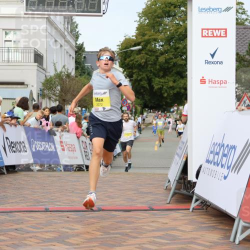 31.08.2025 - 21. Blankeneser Heldenlauf Strokosch-Dieckow http://msf.ph/oto/8644328 31.08.2025 10:23:57 Ziel 2185, 2373, 2232, 2072, 2605 meine-sportfotos.de
