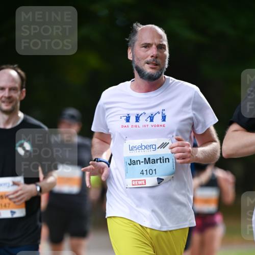 31.08.2025 - 21. Blankeneser Heldenlauf Dr. Thomas Lammeyer http://msf.ph/oto/8644369 31.08.2025 11:12:56 Laufen 147, 4101 meine-sportfotos.de
