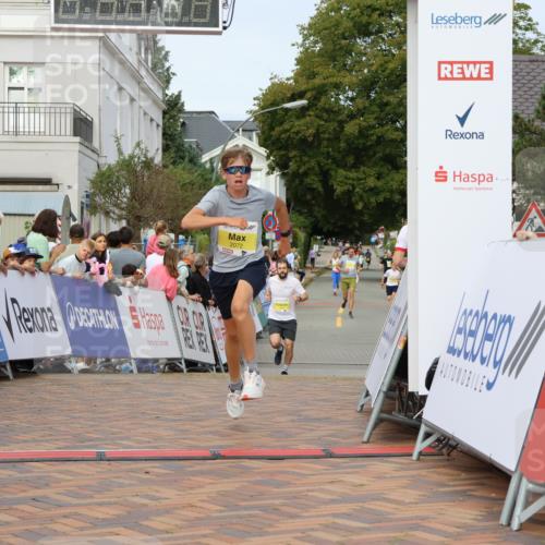 31.08.2025 - 21. Blankeneser Heldenlauf Strokosch-Dieckow http://msf.ph/oto/8644390 31.08.2025 10:23:57 Ziel 2185, 2373, 2232, 2072, 2605 meine-sportfotos.de