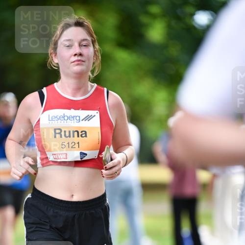 31.08.2025 - 21. Blankeneser Heldenlauf Dr. Thomas Lammeyer http://msf.ph/oto/8644391 31.08.2025 11:13:02 Laufen 5121 meine-sportfotos.de