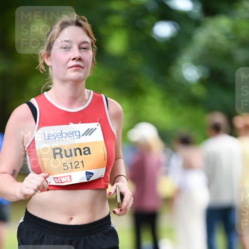 31.08.2025 - 21. Blankeneser Heldenlauf Dr. Thomas Lammeyer http://msf.ph/oto/8644393 31.08.2025 11:13:02 Laufen 21, 1, 5121 meine-sportfotos.de