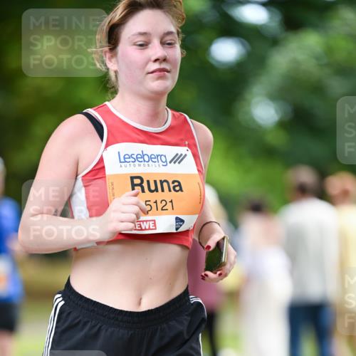 31.08.2025 - 21. Blankeneser Heldenlauf Dr. Thomas Lammeyer http://msf.ph/oto/8644394 31.08.2025 11:13:02 Laufen 5121 meine-sportfotos.de
