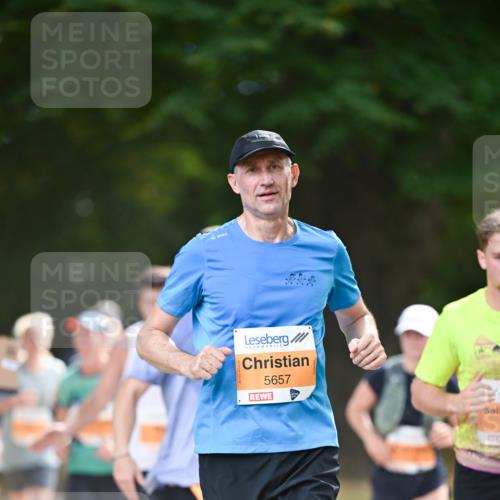 31.08.2025 - 21. Blankeneser Heldenlauf Dr. Thomas Lammeyer http://msf.ph/oto/8644401 31.08.2025 11:13:03 Laufen 5657 meine-sportfotos.de
