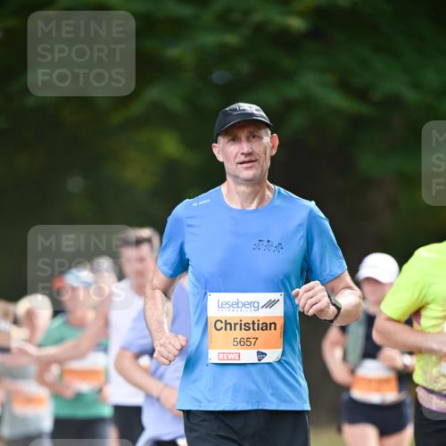 31.08.2025 - 21. Blankeneser Heldenlauf Dr. Thomas Lammeyer http://msf.ph/oto/8644402 31.08.2025 11:13:04 Laufen 5657 meine-sportfotos.de