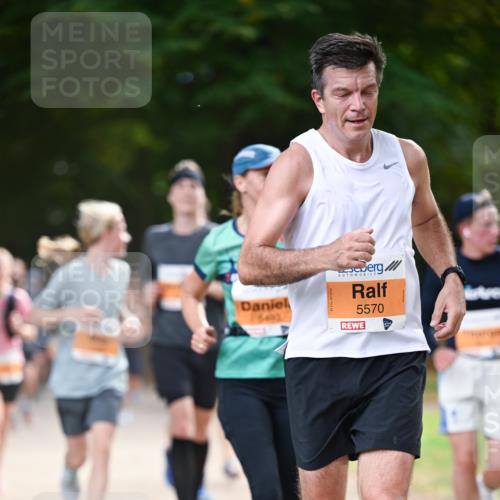 31.08.2025 - 21. Blankeneser Heldenlauf Dr. Thomas Lammeyer http://msf.ph/oto/8644412 31.08.2025 11:13:07 Laufen 5403, 5570 meine-sportfotos.de