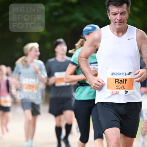 31.08.2025 - 21. Blankeneser Heldenlauf Dr. Thomas Lammeyer http://msf.ph/oto/8644414 31.08.2025 11:13:07 Laufen 5570 meine-sportfotos.de