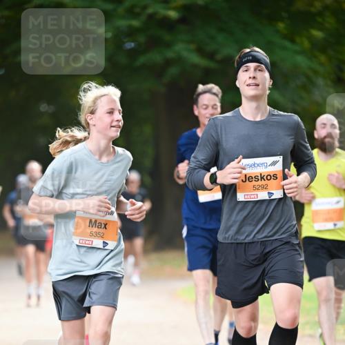 31.08.2025 - 21. Blankeneser Heldenlauf Dr. Thomas Lammeyer http://msf.ph/oto/8644418 31.08.2025 11:13:09 Laufen 5352, 5292 meine-sportfotos.de