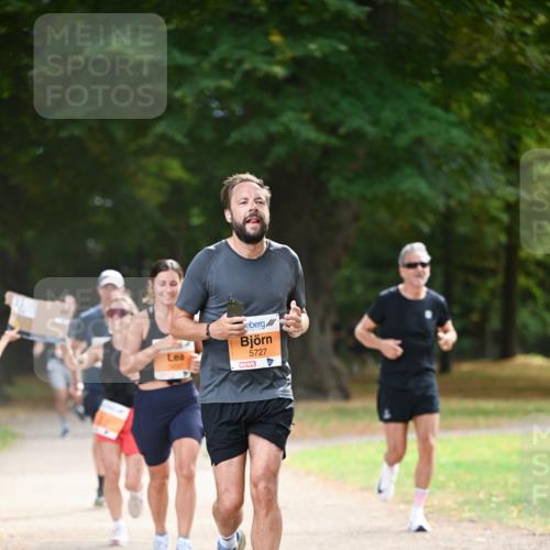31.08.2025 - 21. Blankeneser Heldenlauf Dr. Thomas Lammeyer http://msf.ph/oto/8644451 31.08.2025 11:13:14 Laufen 5037, 5727 meine-sportfotos.de