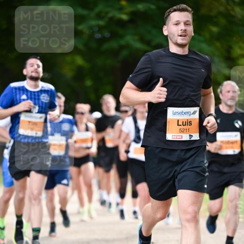 31.08.2025 - 21. Blankeneser Heldenlauf Dr. Thomas Lammeyer http://msf.ph/oto/8644562 31.08.2025 11:13:36 Laufen 5211, 76 meine-sportfotos.de