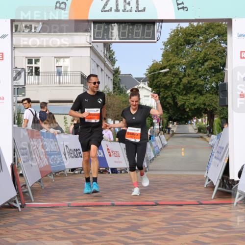 31.08.2025 - 21. Blankeneser Heldenlauf Strokosch-Dieckow http://msf.ph/oto/8644587 31.08.2025 10:04:44 Ziel 1080, 1079 meine-sportfotos.de
