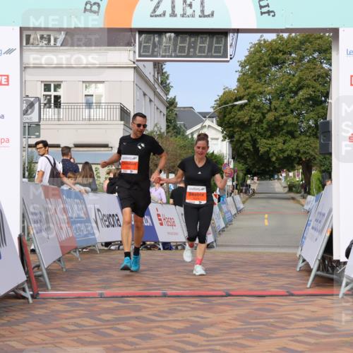 31.08.2025 - 21. Blankeneser Heldenlauf Strokosch-Dieckow http://msf.ph/oto/8644593 31.08.2025 10:04:44 Ziel 1080, 1079 meine-sportfotos.de
