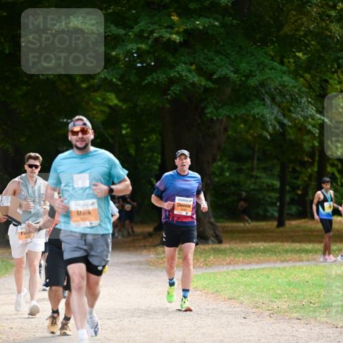 31.08.2025 - 21. Blankeneser Heldenlauf Dr. Thomas Lammeyer http://msf.ph/oto/8644608 31.08.2025 11:13:43 Laufen 5177, 6096, 5585 meine-sportfotos.de