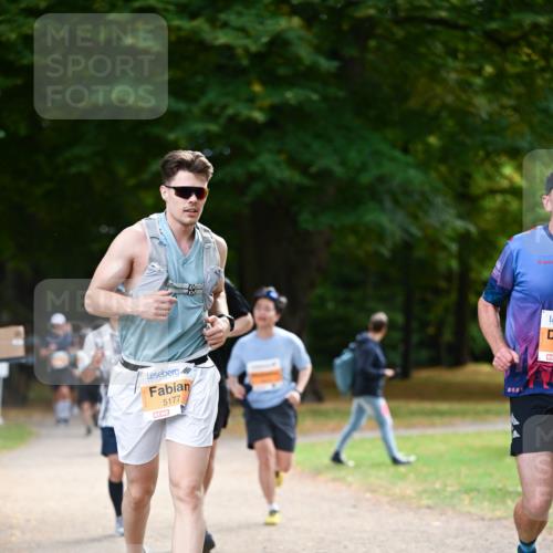 31.08.2025 - 21. Blankeneser Heldenlauf Dr. Thomas Lammeyer http://msf.ph/oto/8644626 31.08.2025 11:13:47 Laufen 5177 meine-sportfotos.de