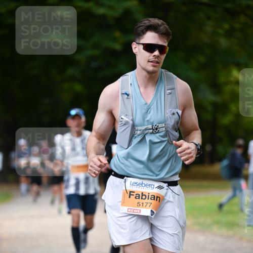 31.08.2025 - 21. Blankeneser Heldenlauf Dr. Thomas Lammeyer http://msf.ph/oto/8644636 31.08.2025 11:13:49 Laufen 5177 meine-sportfotos.de
