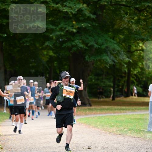 31.08.2025 - 21. Blankeneser Heldenlauf Dr. Thomas Lammeyer http://msf.ph/oto/8644671 31.08.2025 11:13:55 Laufen 5247 meine-sportfotos.de