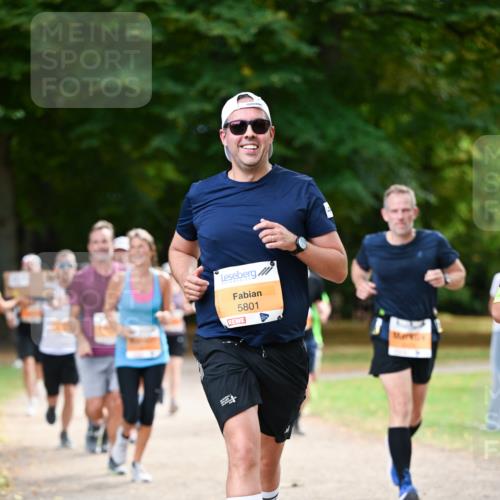 31.08.2025 - 21. Blankeneser Heldenlauf Dr. Thomas Lammeyer http://msf.ph/oto/8644711 31.08.2025 11:13:59 Laufen 5801 meine-sportfotos.de