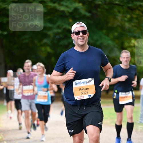 31.08.2025 - 21. Blankeneser Heldenlauf Dr. Thomas Lammeyer http://msf.ph/oto/8644715 31.08.2025 11:13:59 Laufen 5801 meine-sportfotos.de