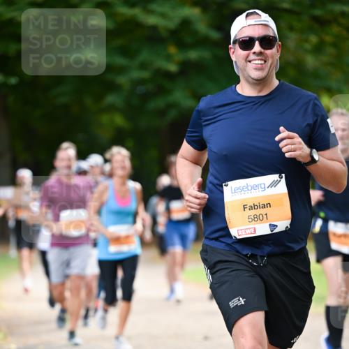 31.08.2025 - 21. Blankeneser Heldenlauf Dr. Thomas Lammeyer http://msf.ph/oto/8644718 31.08.2025 11:14:00 Laufen 5801 meine-sportfotos.de