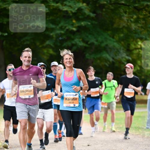 31.08.2025 - 21. Blankeneser Heldenlauf Dr. Thomas Lammeyer http://msf.ph/oto/8644728 31.08.2025 11:14:01 Laufen 5677, 5616 meine-sportfotos.de
