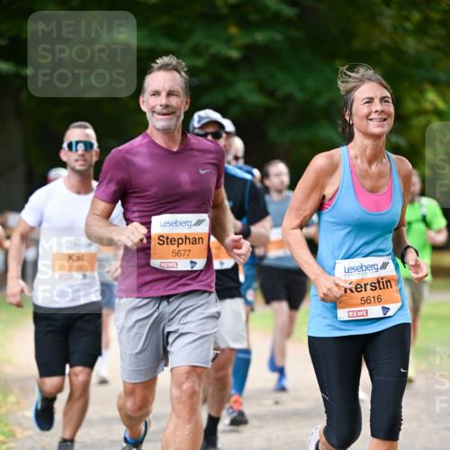 31.08.2025 - 21. Blankeneser Heldenlauf Dr. Thomas Lammeyer http://msf.ph/oto/8644740 31.08.2025 11:14:02 Laufen 5677, 5616 meine-sportfotos.de