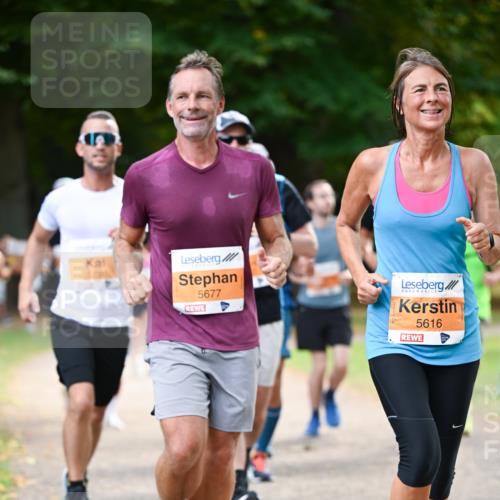 31.08.2025 - 21. Blankeneser Heldenlauf Dr. Thomas Lammeyer http://msf.ph/oto/8644742 31.08.2025 11:14:02 Laufen 5677, 5616 meine-sportfotos.de