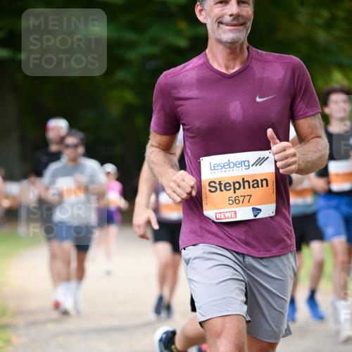 31.08.2025 - 21. Blankeneser Heldenlauf Dr. Thomas Lammeyer http://msf.ph/oto/8644749 31.08.2025 11:14:03 Laufen 5677 meine-sportfotos.de