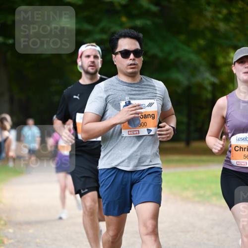 31.08.2025 - 21. Blankeneser Heldenlauf Dr. Thomas Lammeyer http://msf.ph/oto/8644770 31.08.2025 11:14:05 Laufen 300, 56 meine-sportfotos.de