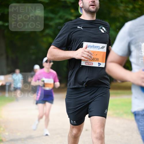 31.08.2025 - 21. Blankeneser Heldenlauf Dr. Thomas Lammeyer http://msf.ph/oto/8644776 31.08.2025 11:14:06 Laufen 5838 meine-sportfotos.de