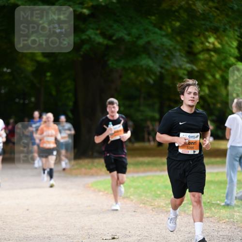 31.08.2025 - 21. Blankeneser Heldenlauf Dr. Thomas Lammeyer http://msf.ph/oto/8644809 31.08.2025 11:14:19 Laufen 5395 meine-sportfotos.de