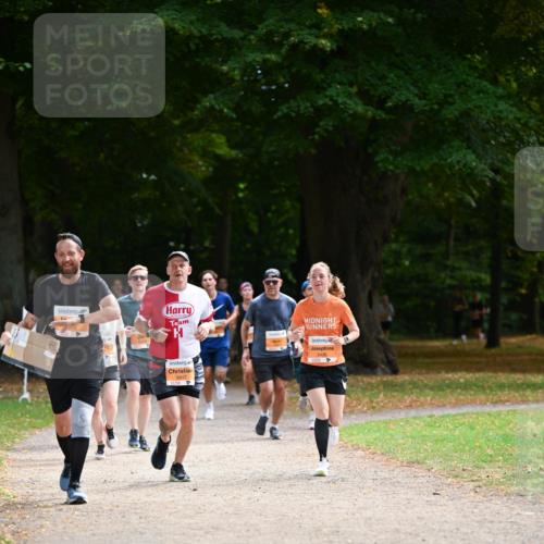 31.08.2025 - 21. Blankeneser Heldenlauf Dr. Thomas Lammeyer http://msf.ph/oto/8644821 31.08.2025 11:14:21 Laufen 5617, 5430 meine-sportfotos.de