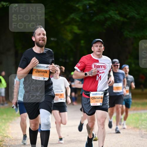 31.08.2025 - 21. Blankeneser Heldenlauf Dr. Thomas Lammeyer http://msf.ph/oto/8644830 31.08.2025 11:14:24 Laufen 5344, 1688, 5617 meine-sportfotos.de