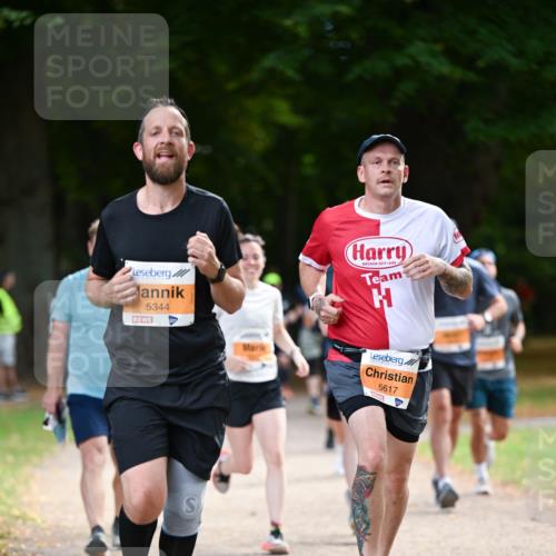 31.08.2025 - 21. Blankeneser Heldenlauf Dr. Thomas Lammeyer http://msf.ph/oto/8644833 31.08.2025 11:14:25 Laufen 5344, 1688, 5617 meine-sportfotos.de