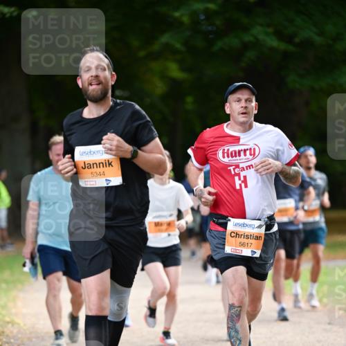 31.08.2025 - 21. Blankeneser Heldenlauf Dr. Thomas Lammeyer http://msf.ph/oto/8644834 31.08.2025 11:14:25 Laufen 5344, 1688, 5617 meine-sportfotos.de
