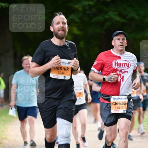31.08.2025 - 21. Blankeneser Heldenlauf Dr. Thomas Lammeyer http://msf.ph/oto/8644839 31.08.2025 11:14:25 Laufen 5344, 1688, 5617 meine-sportfotos.de