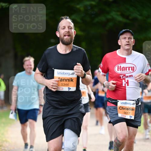 31.08.2025 - 21. Blankeneser Heldenlauf Dr. Thomas Lammeyer http://msf.ph/oto/8644840 31.08.2025 11:14:25 Laufen 5344, 1688, 5617 meine-sportfotos.de