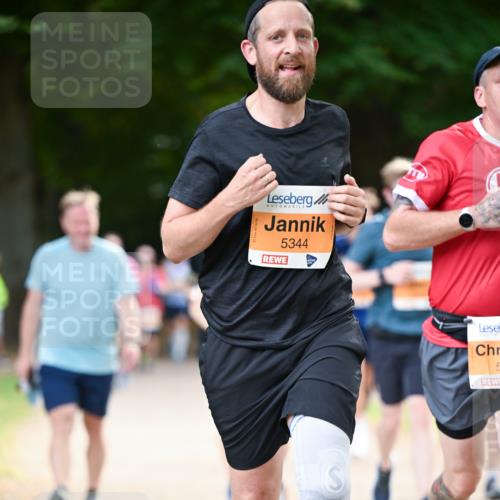 31.08.2025 - 21. Blankeneser Heldenlauf Dr. Thomas Lammeyer http://msf.ph/oto/8644846 31.08.2025 11:14:26 Laufen 5344, 5 meine-sportfotos.de