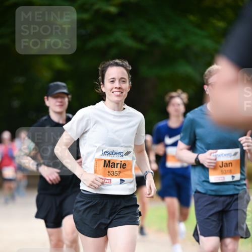 31.08.2025 - 21. Blankeneser Heldenlauf Dr. Thomas Lammeyer http://msf.ph/oto/8644858 31.08.2025 11:14:27 Laufen 5357, 5318 meine-sportfotos.de
