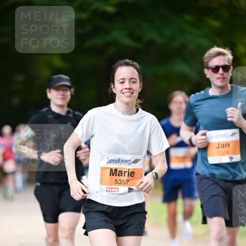 31.08.2025 - 21. Blankeneser Heldenlauf Dr. Thomas Lammeyer http://msf.ph/oto/8644859 31.08.2025 11:14:27 Laufen 5357, 5318 meine-sportfotos.de