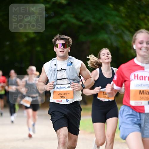 31.08.2025 - 21. Blankeneser Heldenlauf Dr. Thomas Lammeyer http://msf.ph/oto/8644956 31.08.2025 11:14:42 Laufen 5148, 5626, 5868 meine-sportfotos.de