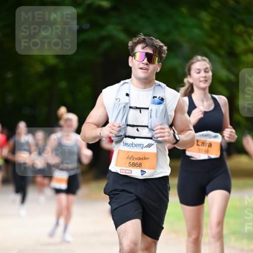 31.08.2025 - 21. Blankeneser Heldenlauf Dr. Thomas Lammeyer http://msf.ph/oto/8644962 31.08.2025 11:14:43 Laufen 5868, 5148 meine-sportfotos.de