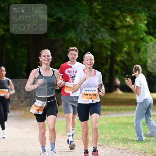 31.08.2025 - 21. Blankeneser Heldenlauf Dr. Thomas Lammeyer http://msf.ph/oto/8644975 31.08.2025 11:14:44 Laufen 5329, 5330 meine-sportfotos.de