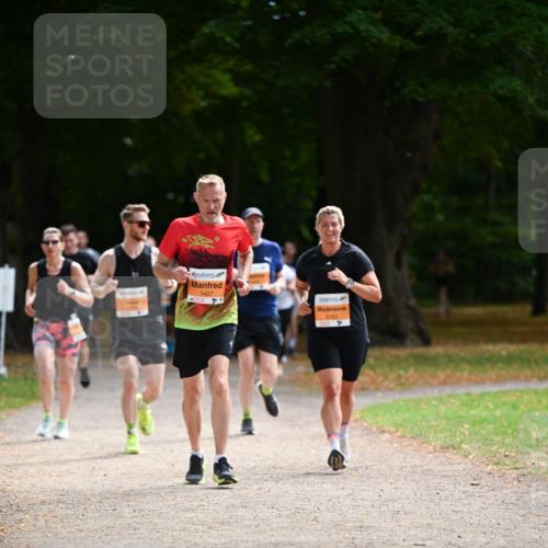 31.08.2025 - 21. Blankeneser Heldenlauf Dr. Thomas Lammeyer http://msf.ph/oto/8645000 31.08.2025 11:14:48 Laufen 5427, 5153 meine-sportfotos.de