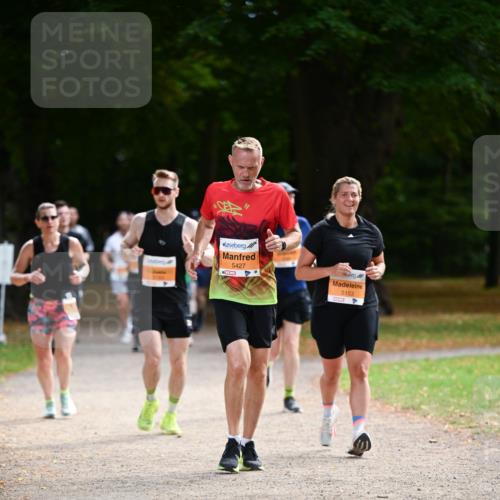 31.08.2025 - 21. Blankeneser Heldenlauf Dr. Thomas Lammeyer http://msf.ph/oto/8645012 31.08.2025 11:14:49 Laufen 5427, 5153 meine-sportfotos.de