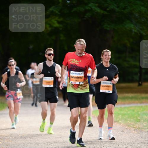 31.08.2025 - 21. Blankeneser Heldenlauf Dr. Thomas Lammeyer http://msf.ph/oto/8645015 31.08.2025 11:14:50 Laufen 5427, 5153 meine-sportfotos.de