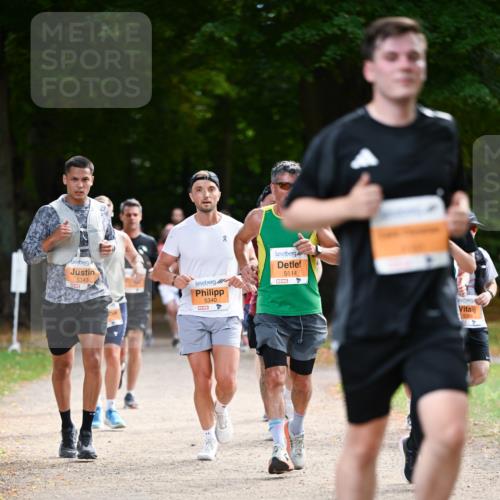 31.08.2025 - 21. Blankeneser Heldenlauf Dr. Thomas Lammeyer http://msf.ph/oto/8645071 31.08.2025 11:14:57 Laufen 5343, 5340, 5514, 5389 meine-sportfotos.de