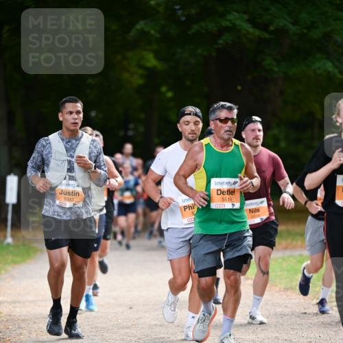 31.08.2025 - 21. Blankeneser Heldenlauf Dr. Thomas Lammeyer http://msf.ph/oto/8645083 31.08.2025 11:14:58 Laufen 5343, 5, 5514, 4, 5509 meine-sportfotos.de